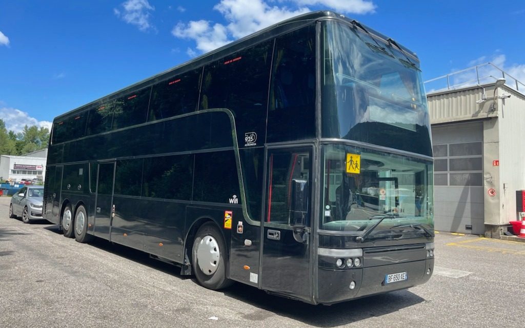 Autocar Grand tourisme premium